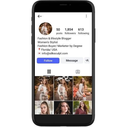 ****leen.punch (1.8k followers)