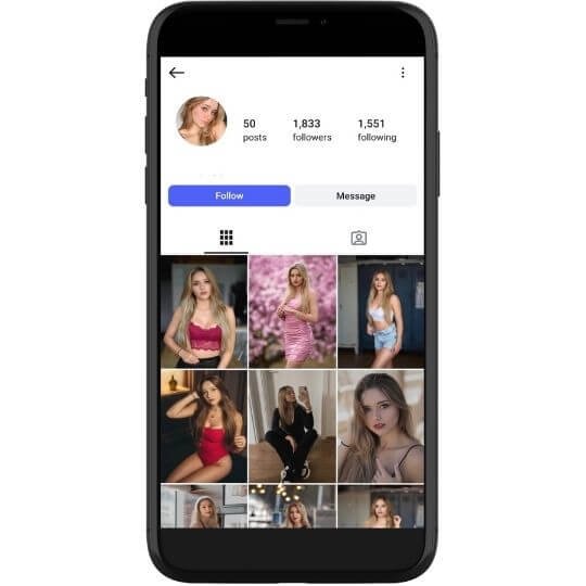 ****ssa.wriight (1.8k followers)